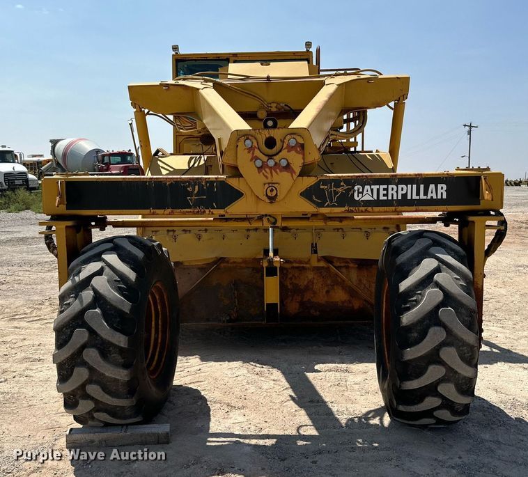 image for item DQ1403 2001 Caterpillar RM-350B  reclaimer