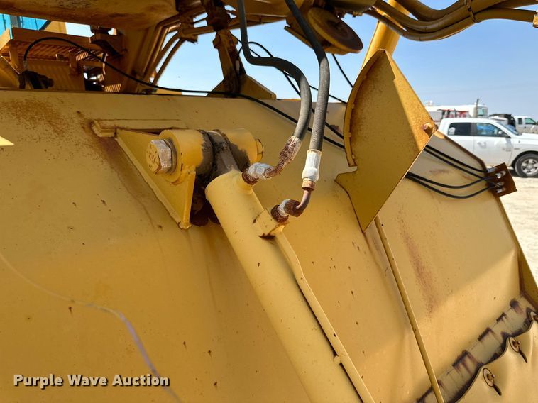 image for item DQ1403 2001 Caterpillar RM-350B  reclaimer