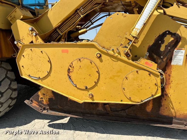 image for item DQ1403 2001 Caterpillar RM-350B  reclaimer