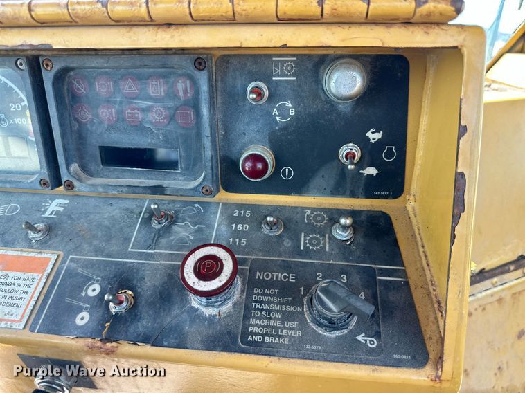 image for item DQ1403 2001 Caterpillar RM-350B  reclaimer