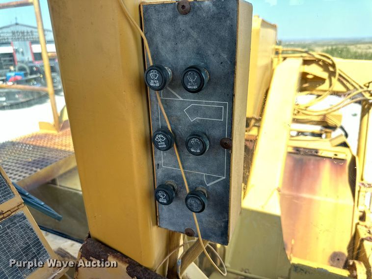 image for item DQ1403 2001 Caterpillar RM-350B  reclaimer