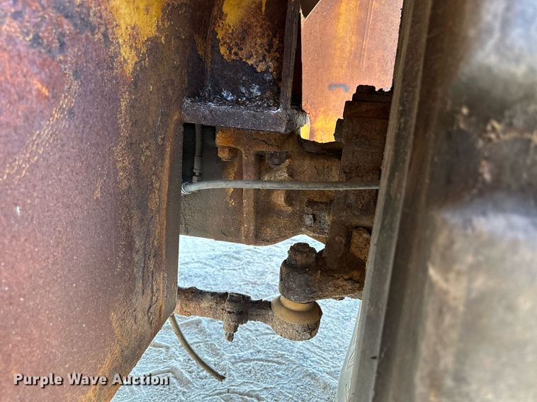 image for item DQ1403 2001 Caterpillar RM-350B  reclaimer