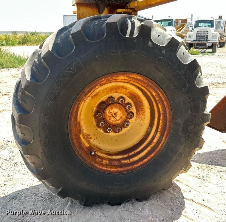 image for item DQ1403 2001 Caterpillar RM-350B  reclaimer