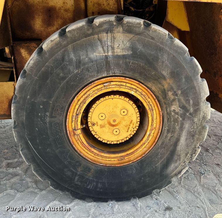 image for item DQ1403 2001 Caterpillar RM-350B  reclaimer