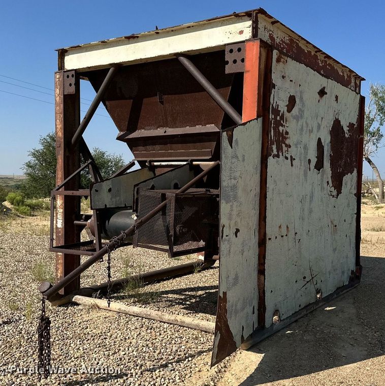 image for item DQ1406 Hopper