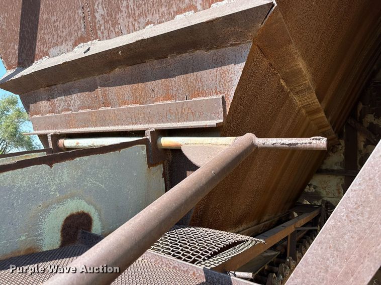 image for item DQ1406 Hopper