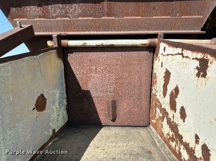 image for item DQ1406 Hopper