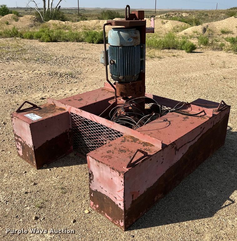 image for item DQ1409 Fisher  Floating Pump