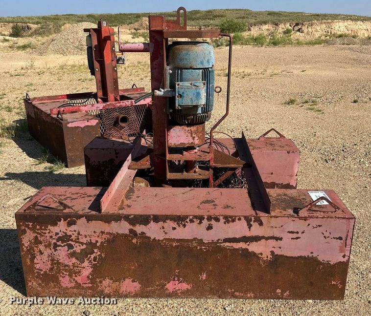 image for item DQ1409 Fisher  Floating Pump