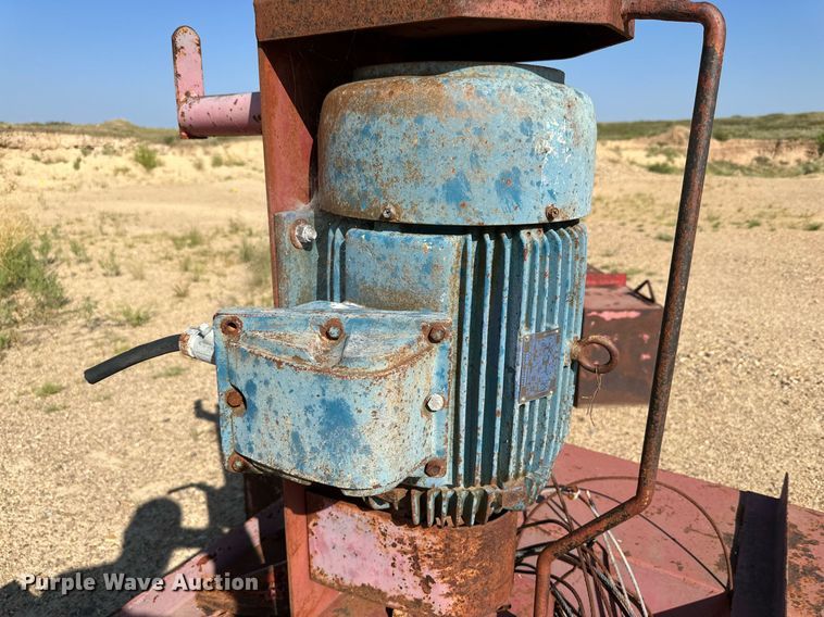 image for item DQ1409 Fisher  Floating Pump