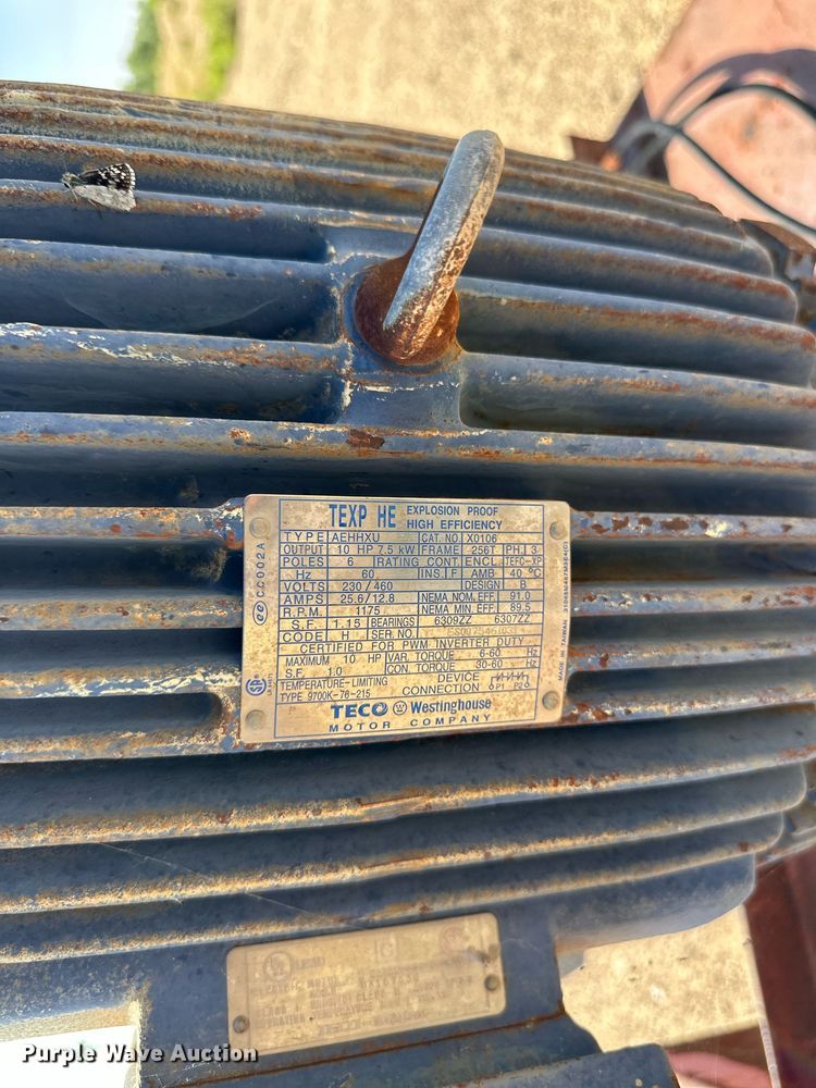 image for item DQ1410 Fisher  Floating Pump