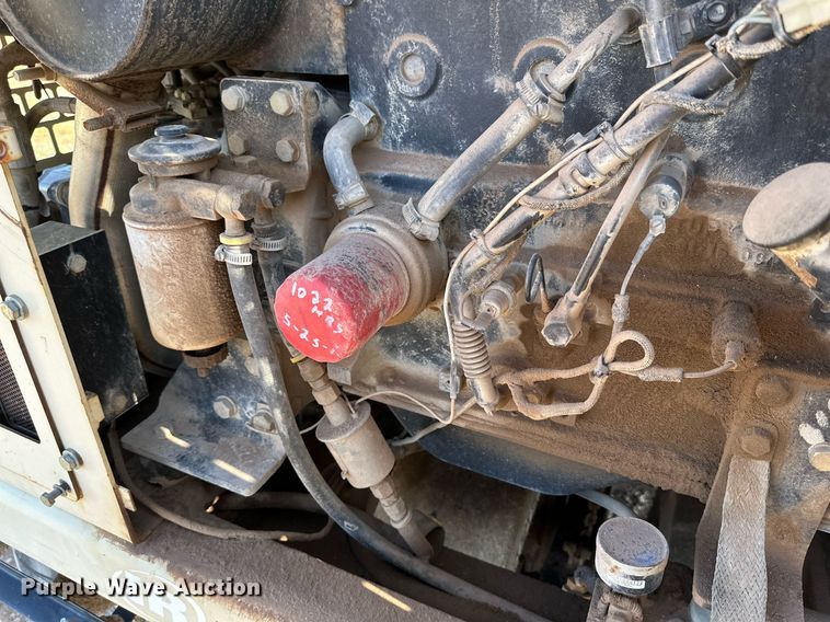 image for item DQ1411 2006 Ingersoll Rand PT125R  pneumatic roller