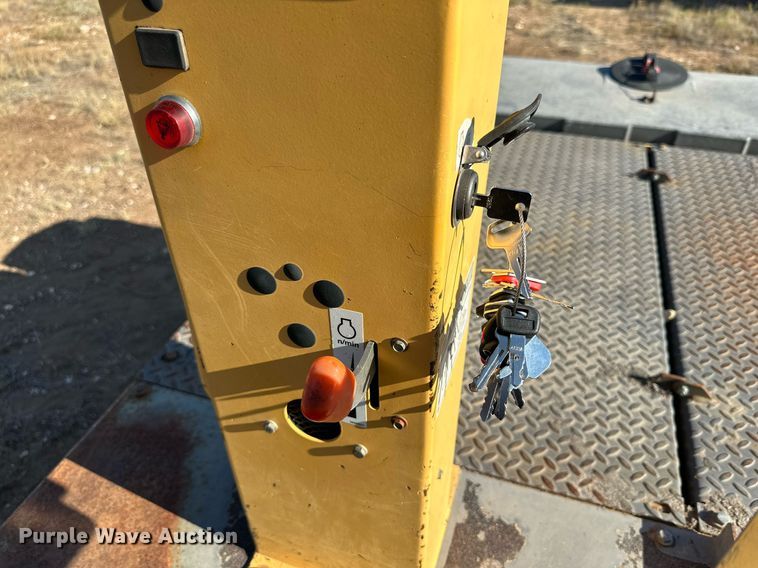 image for item DQ1412 Volvo PT125R  pneumatic roller