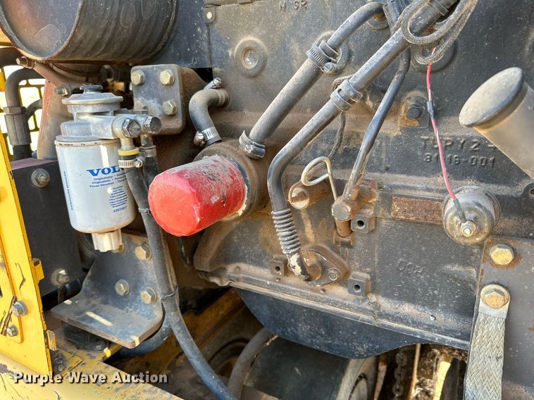 image for item DQ1412 Volvo PT125R  pneumatic roller