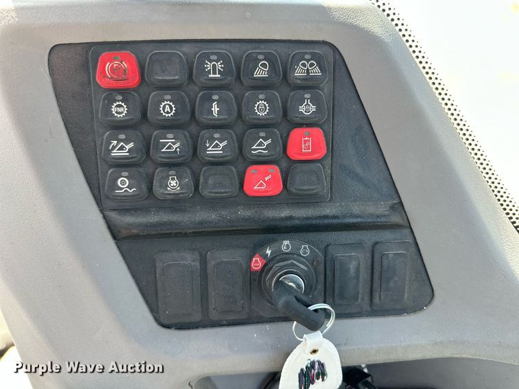 image for item DQ1413 2019 Case 721G  wheel loader