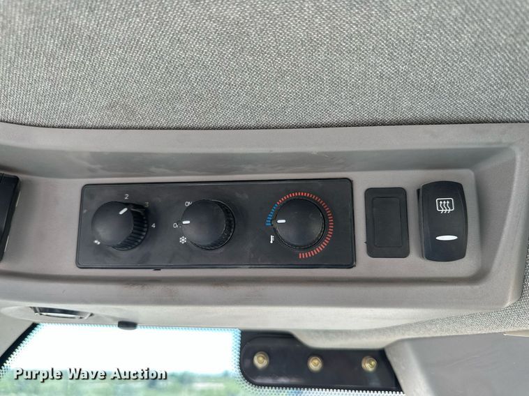 image for item DQ1413 2019 Case 721G  wheel loader