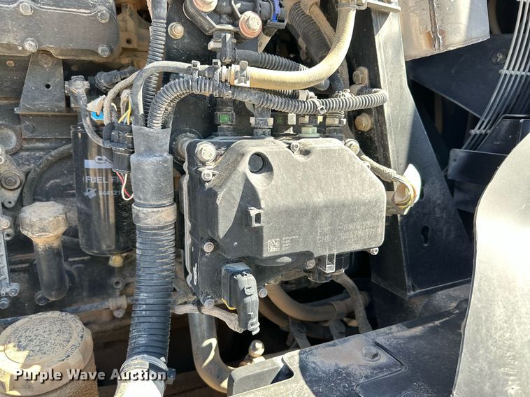 image for item DQ1413 2019 Case 721G  wheel loader