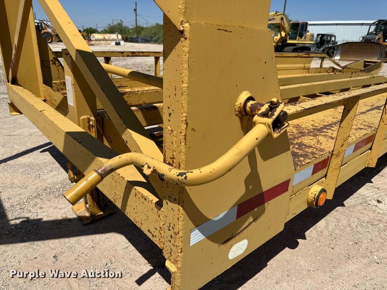 image for item DQ1414 2012 Belshe BF9T  equipment trailer