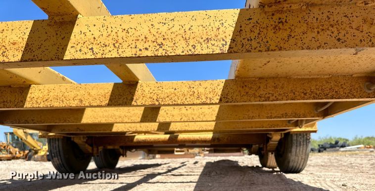 image for item DQ1414 2012 Belshe BF9T  equipment trailer