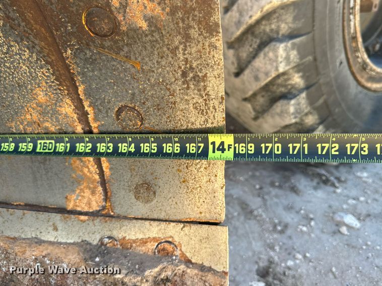 image for item DQ1415 Galion T500M  motor grader