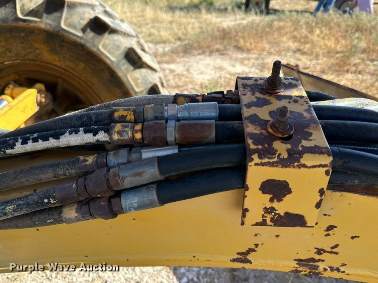 image for item DQ1415 Galion T500M  motor grader