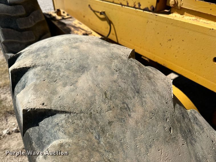 image for item DQ1415 Galion T500M  motor grader