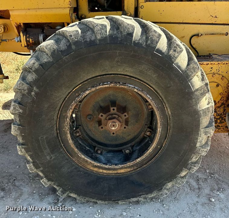image for item DQ1415 Galion T500M  motor grader