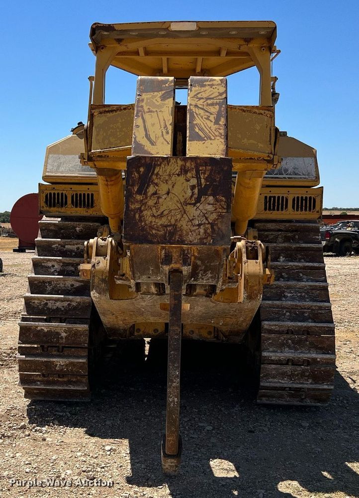 image for item DQ2163 1994 Caterpillar D8N  dozer