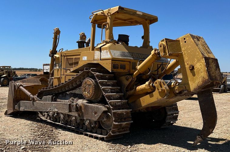 image for item DQ2163 1994 Caterpillar D8N  dozer