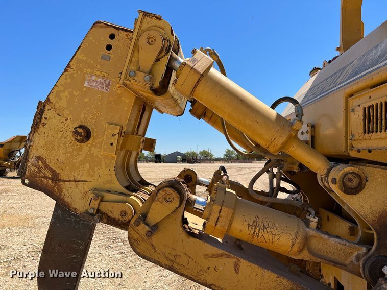 image for item DQ2163 1994 Caterpillar D8N  dozer
