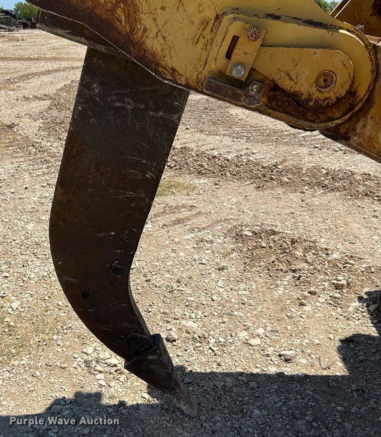 image for item DQ2163 1994 Caterpillar D8N  dozer