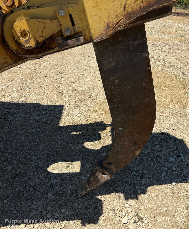 image for item DQ2163 1994 Caterpillar D8N  dozer