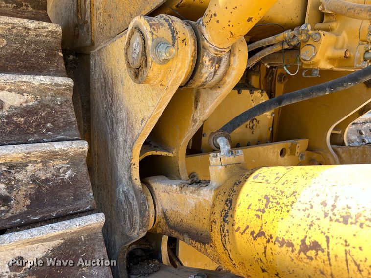 image for item DQ2163 1994 Caterpillar D8N  dozer