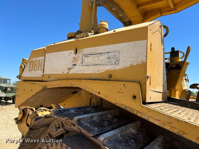 image for item DQ2163 1994 Caterpillar D8N  dozer
