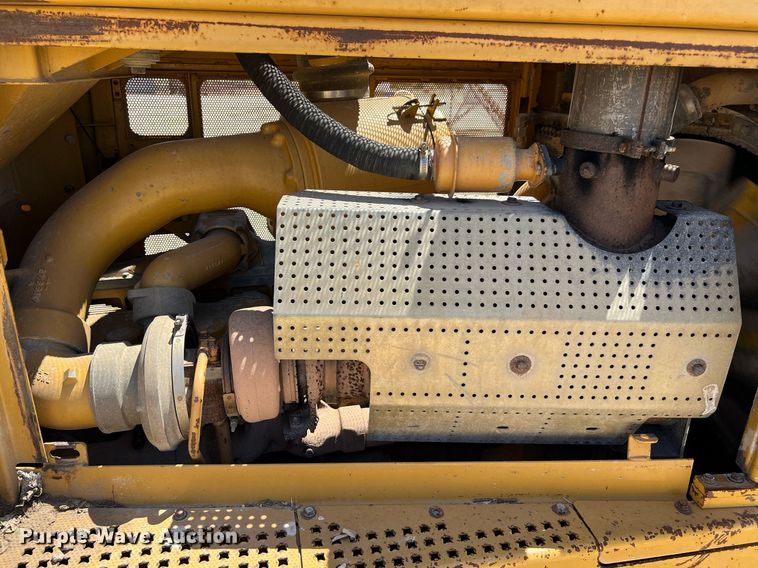 image for item DQ2163 1994 Caterpillar D8N  dozer