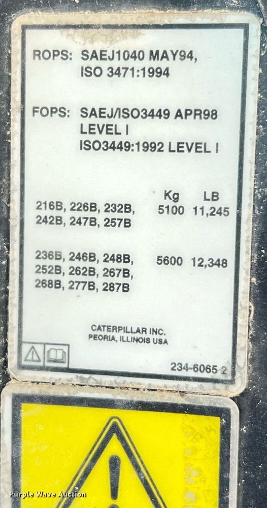 image for item DQ2164 2005 Caterpillar 242B  skid steer loader