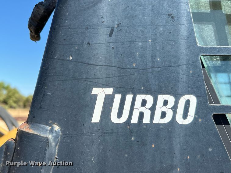 image for item DQ2164 2005 Caterpillar 242B  skid steer loader