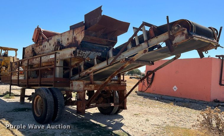 image for item DQ2165 Cedarapids  screen