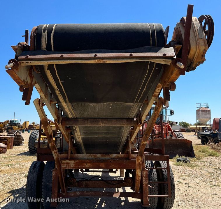 image for item DQ2165 Cedarapids  screen