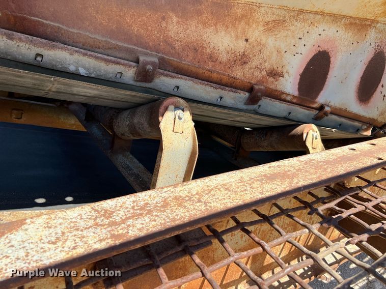 image for item DQ2165 Cedarapids  screen