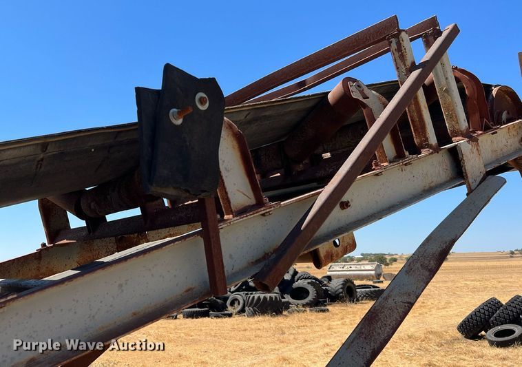 image for item DQ2165 Cedarapids  screen