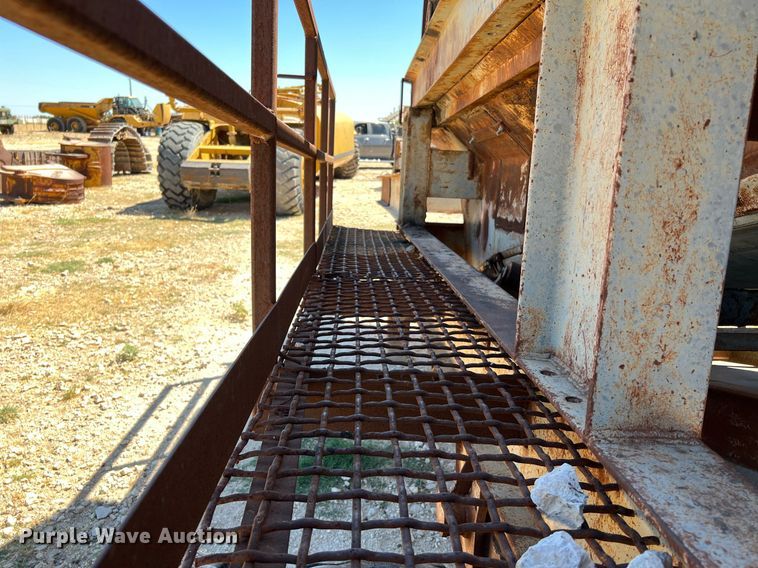 image for item DQ2165 Cedarapids  screen