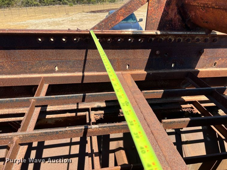 image for item DQ2165 Cedarapids  screen