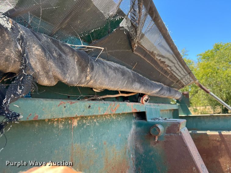 image for item DQ2166 2007 International 4300  dump truck