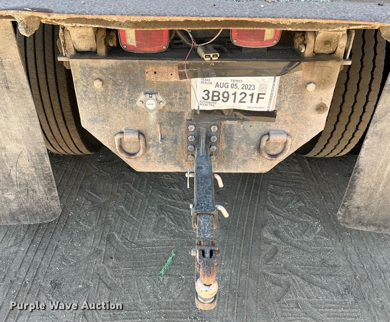 image for item DQ2166 2007 International 4300  dump truck