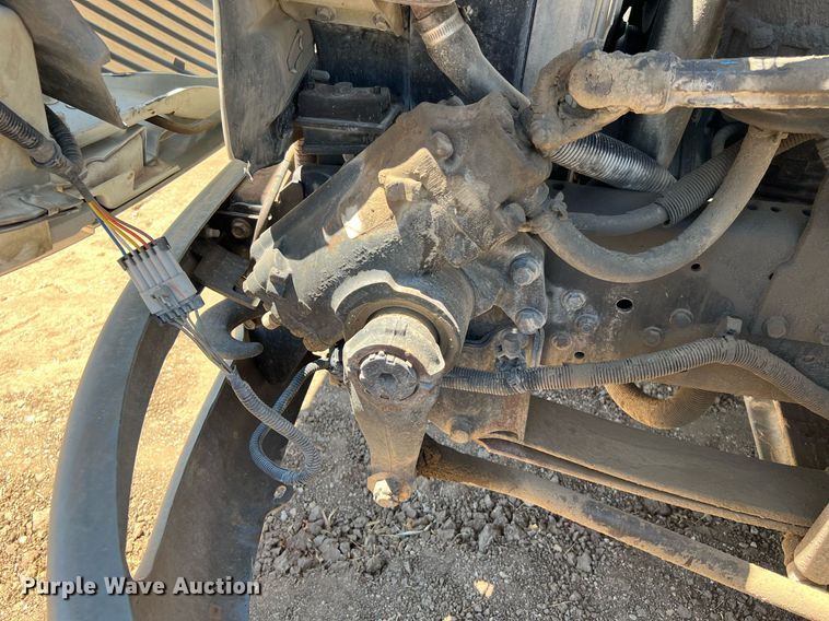 image for item DQ2166 2007 International 4300  dump truck