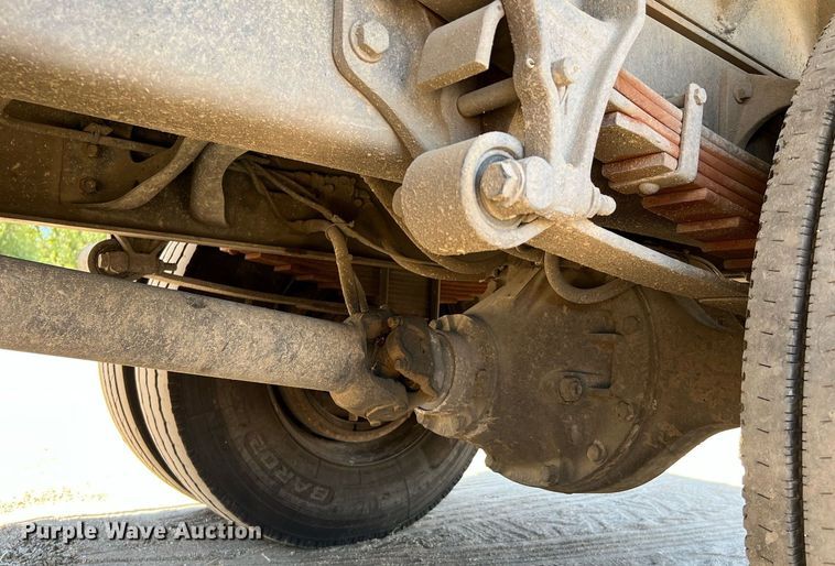 image for item DQ2166 2007 International 4300  dump truck