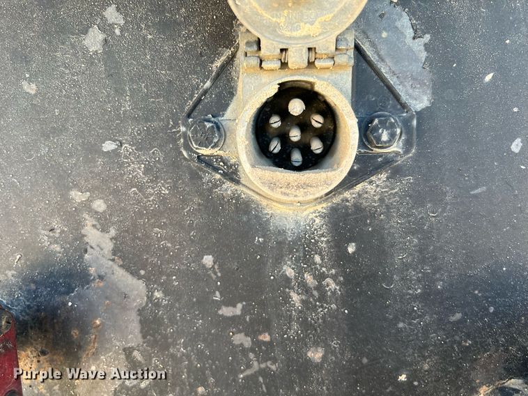 image for item DQ2167 2000 Freightliner FLD  dump truck