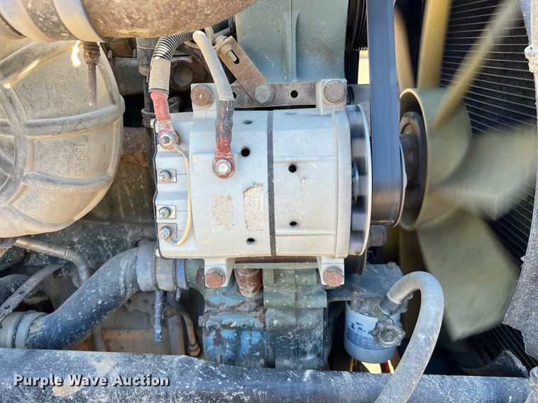 image for item DQ2167 2000 Freightliner FLD  dump truck