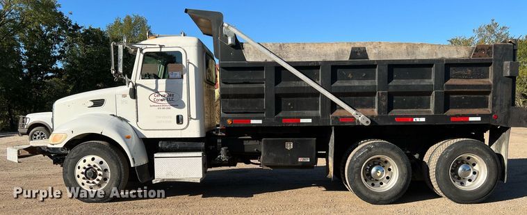 image for item DQ2168 2007 Peterbilt 340  dump truck